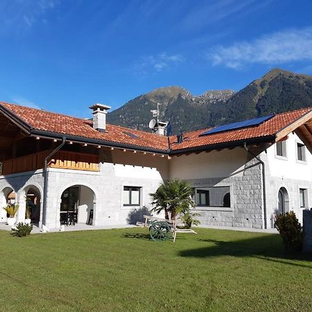 B&B Casa Il Sasso Pinzolo Bagian luar foto