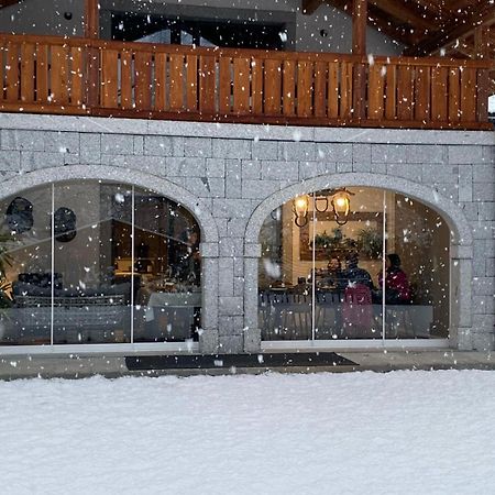 B&B Casa Il Sasso Pinzolo Bagian luar foto