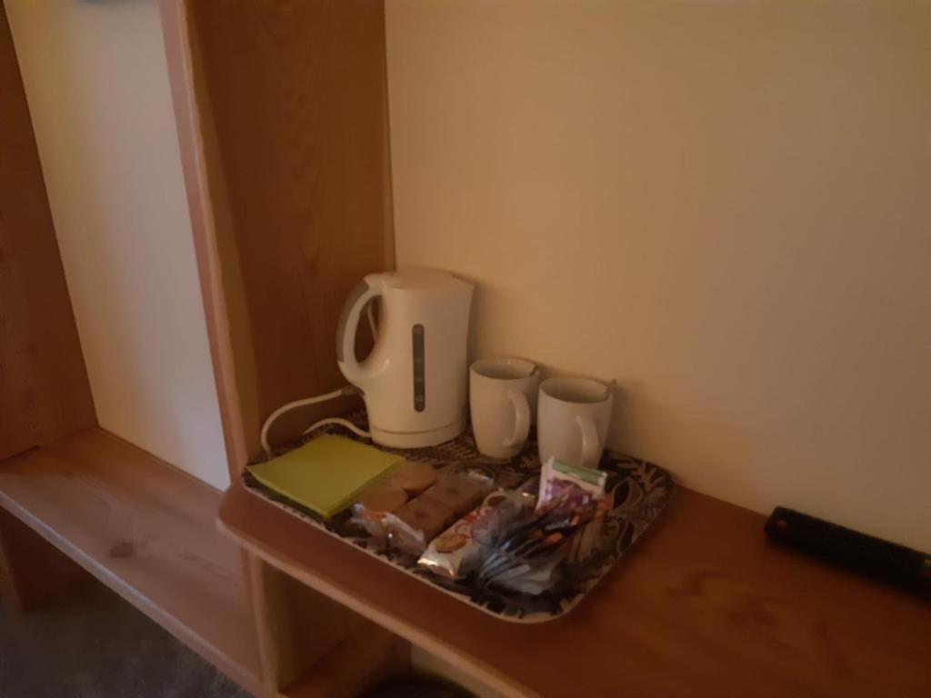 B&B Casa Il Sasso Pinzolo Bagian luar foto