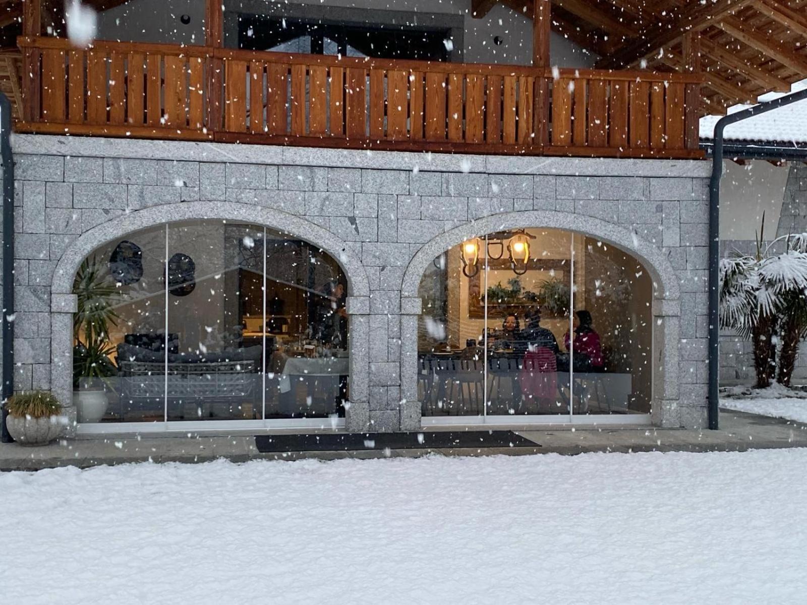 B&B Casa Il Sasso Pinzolo Bagian luar foto
